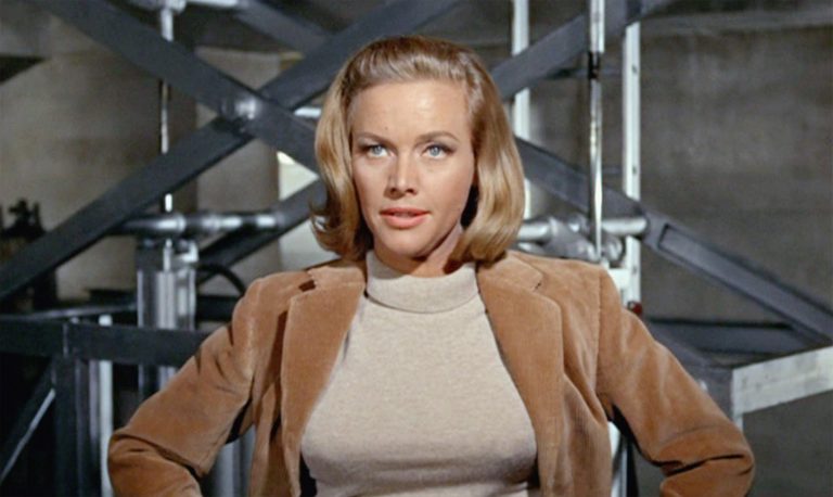 Goldfinger Honor Blackman As Pussy Galore BondFanEvents